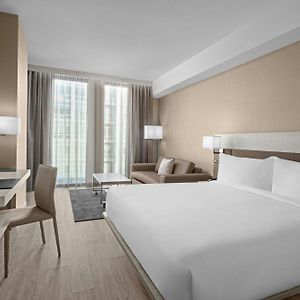 King Room Hearing Accessible